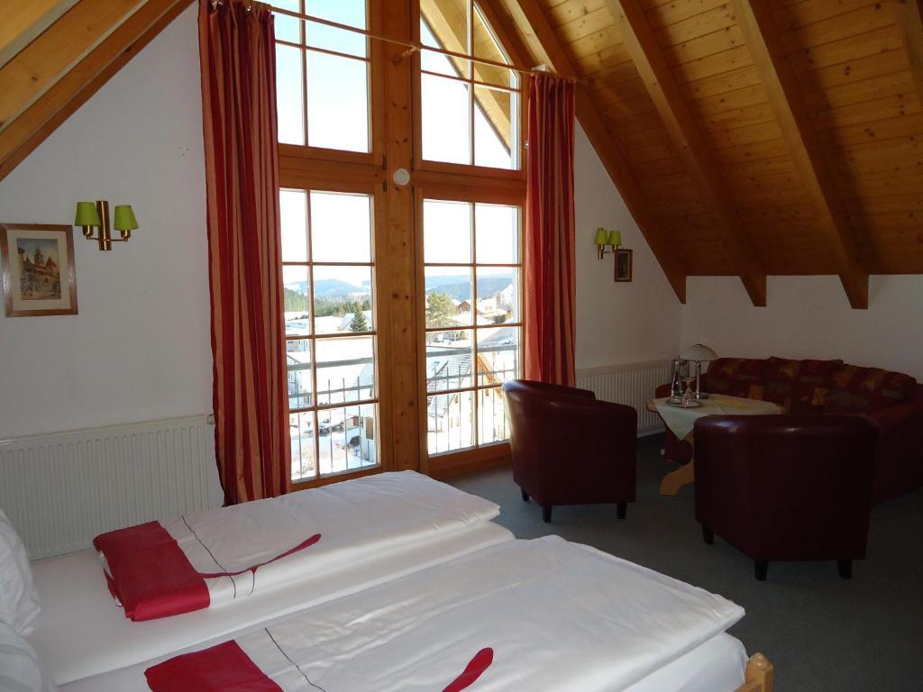 Berghotel Schiller Schonach im Schwarzwald Cameră foto